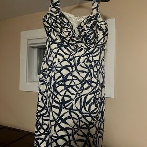 Elegant Navy and White Patterned Dress